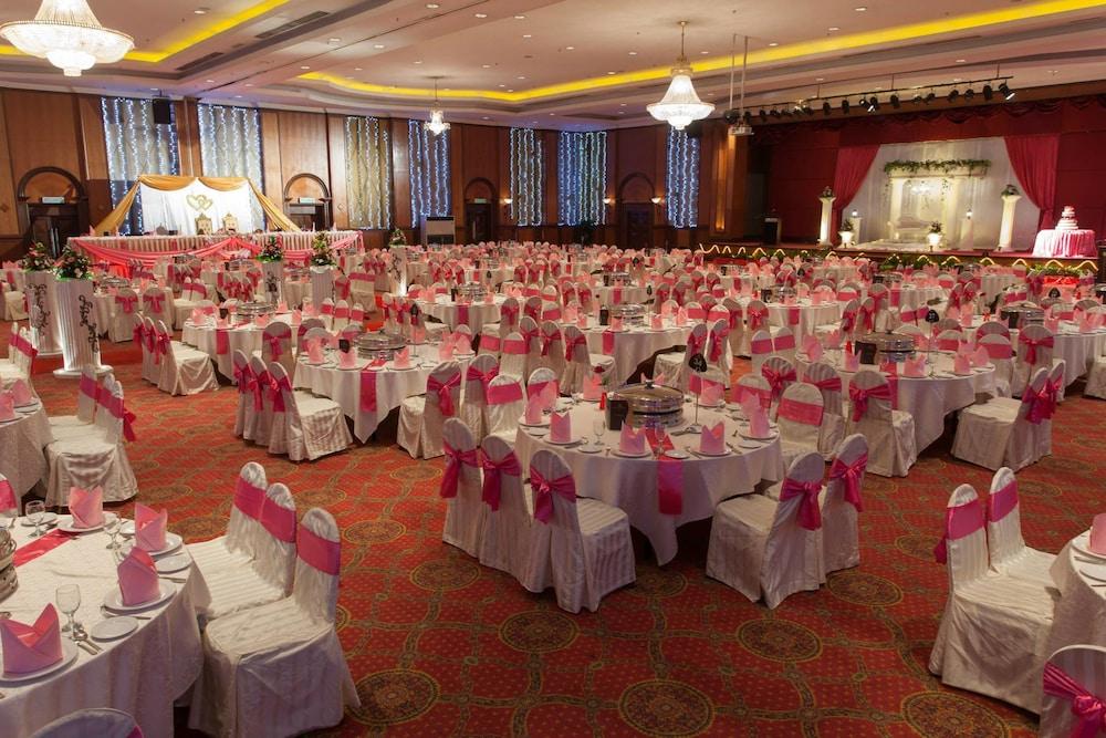 Summit Hotel Subang Usj Subang Jaya Dış mekan fotoğraf
