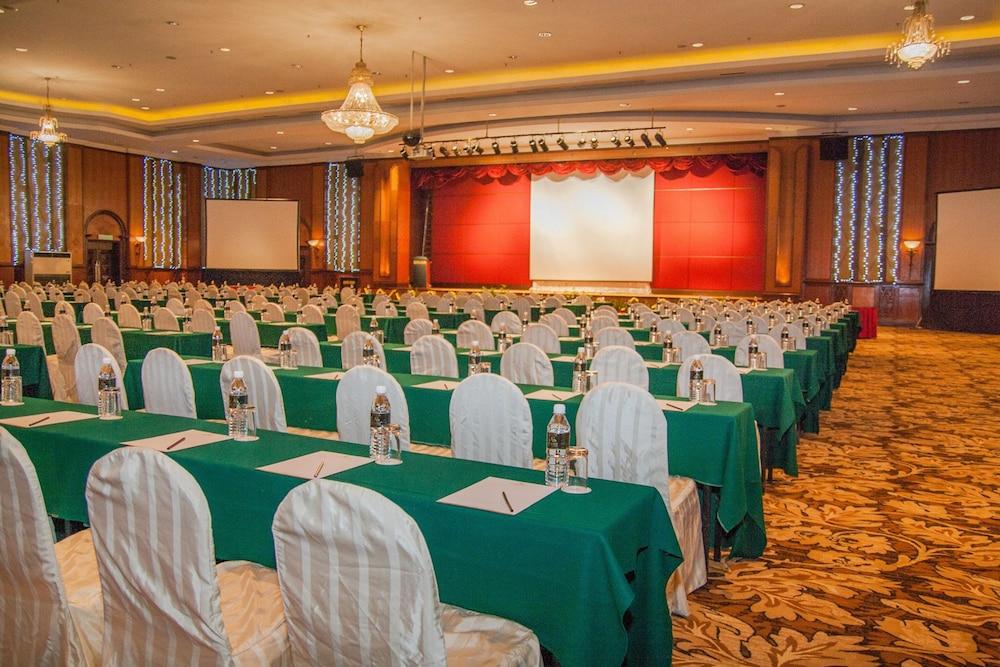 Summit Hotel Subang Usj Subang Jaya Dış mekan fotoğraf